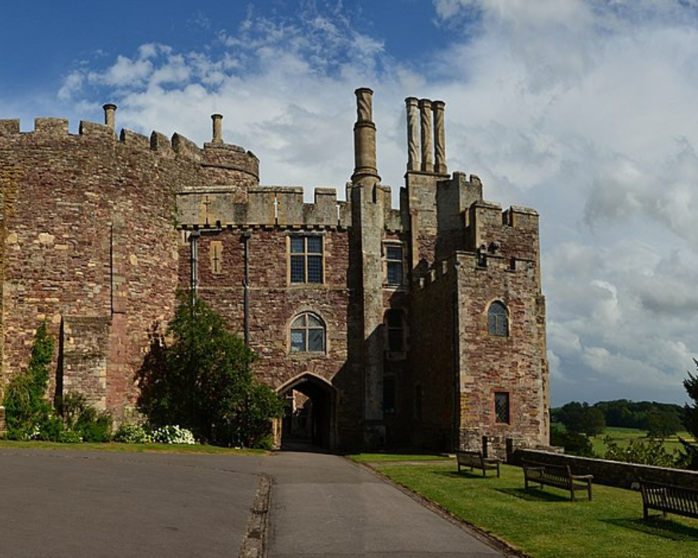 berkeley castle