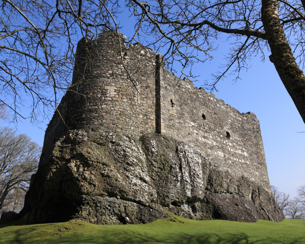 Dunstaffnage Castle 