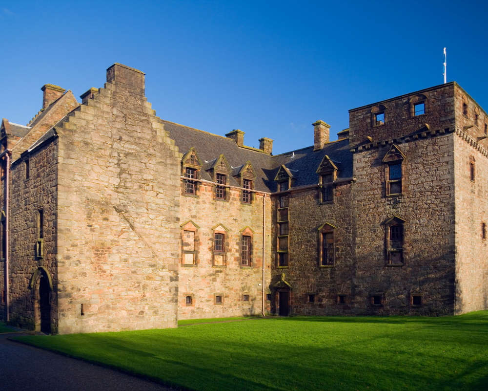 Newark Castle 