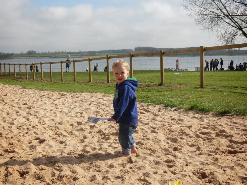 
                                                              Sykes Lane Centre & Beach