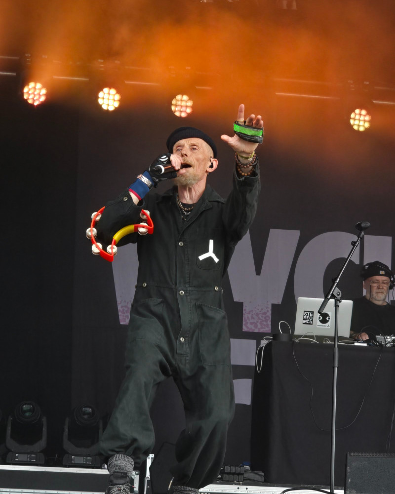 Stereo Mcs